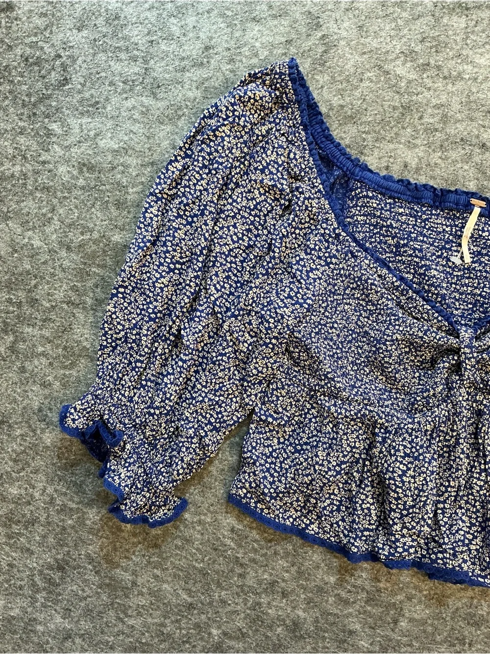 Free People Blue Floral Smocked Peasant Top Size XL